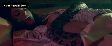 LUCIANA SISMONDI nude in Desire