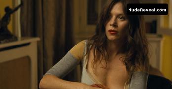 ANNA FRIEL nude in London Boulevard