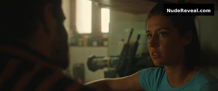 ADELE EXARCHOPOULOS nude in Voleuses