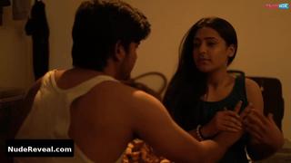 SHINY DIXIT nude in Waqt