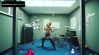 VICTORIA DE ANGELIS nude in Maneskin