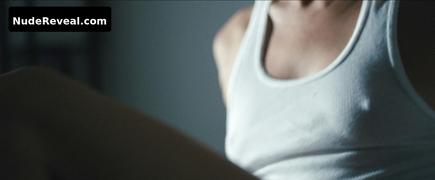 AUBREY PLAZA nude in Emily the Criminal
