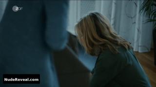 STEFANIE STAPPENBECK nude in Der 7. Tag