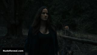 KELLY OVERTON nude in Van Helsing