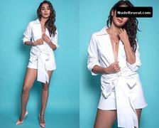 POOJA HEGDE nude in Housefull 4