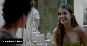 WILLA HOLLAND nude in Middle of Nowhere
