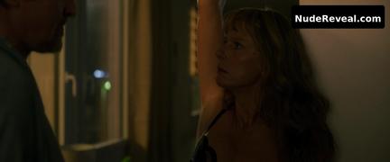 KARIN VIARD nude in Nouveau Depart