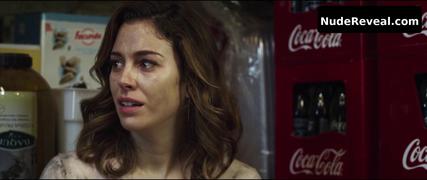 BLANCA SUAREZ nude in El Bar