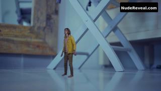 MARIE SELEPEC nude in Nemo Shampoo – A Bathroom Journey