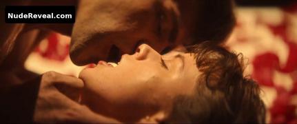 ANA VALERIA BECERRIL nude in Like Water for Chocolate