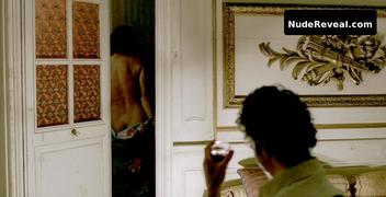 JULIETTE BINOCHE nude in Disengagement