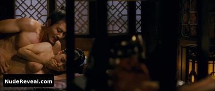 CHO YEO-JEONG nude in The Servant