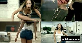 BEYONCE KNOWLES nude in Crazy in Love