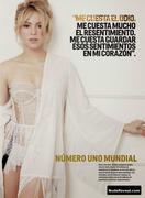 SHAKIRA nude in Revista Cosmopolitan