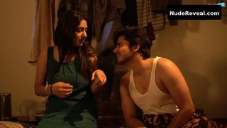 SHINY DIXIT nude in Waqt