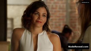 JENNA DEWAN TATUM nude in Supergirl