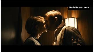 CAREY MULLIGAN nude in Drive