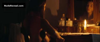 BARBARA BRANCO nude in O Crime do Padre Amaro