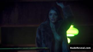 MARLENE FAVELA nude in Species: The Awakening
