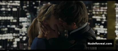 EMMA STONE nude in The Amazing Spider-Man 2