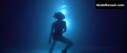 EIZA GONZALEZ nude in Bloodshot