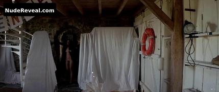 ELODIE BOUCHEZ nude in Chevrotine