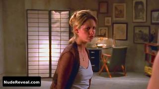 SARAH MICHELLE GELLAR nude in Buffy the Vampire Slayer