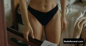 SALMA HAYEK nude in Chain of Fools