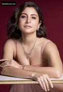ANUSHKA SHARMA nude in Pk