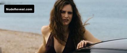 VALENTINA BELLE nude in Il Permesso 48 Ore Fuori