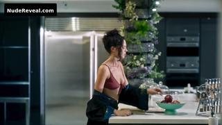 DELFINA CHAVES nude in Rap Battlefield