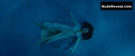 OLGA KURYLENKO nude in Les Traducteurs