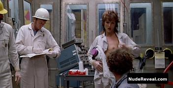 MERYL STREEP nude in Silkwood