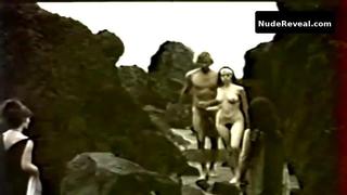 LINA ROMAY nude in Les Gloutonnes