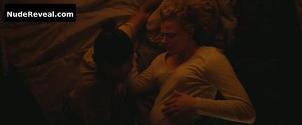 CHLOE GRACE MORETZ nude in Mother/android