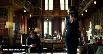 LAURA HADDOCK nude in Transformers: The Last Knight