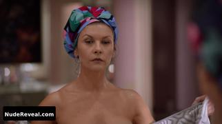 CATHERINE ZETA-JONES nude in Queen America
