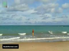 MARIANA XIMENES nude in Muito Gelo E Dois Dedos dAgua