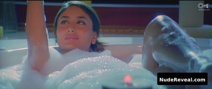 KAREENA KAPOOR nude in Bewafaa