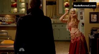 YVONNE STRAHOVSKI nude in Chuck