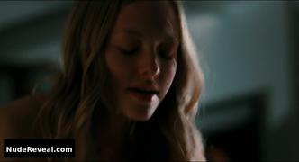 AMANDA SEYFRIED nude in Chloe
