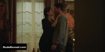 CATERINA MURINO nude in La maison d