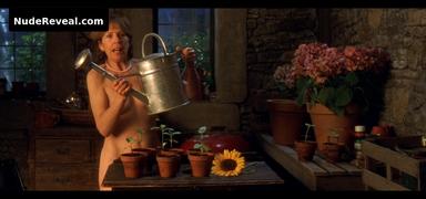 HELEN MIRREN nude in Calendar Girls