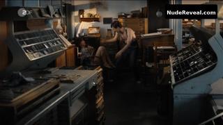 JULIA KOSCHITZ nude in Das Sacher. In bester Gesellschaft