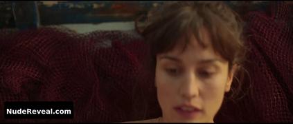 MEGAN MONTANER nude in Entre Tierras
