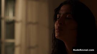 ESSINED APONTE nude in Escupire Sobre Sus Tumbas