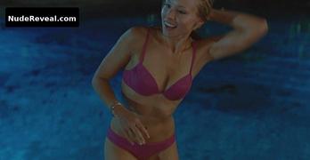 KRISTEN BELL nude in Couples Retreat