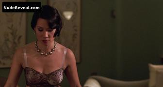 LUCY LIU nude in Chicago