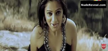 PRIYAMANI nude in Pravarakyudu
