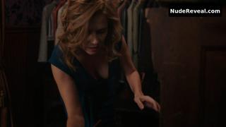 JENNA FISCHER nude in Splitting Up Together